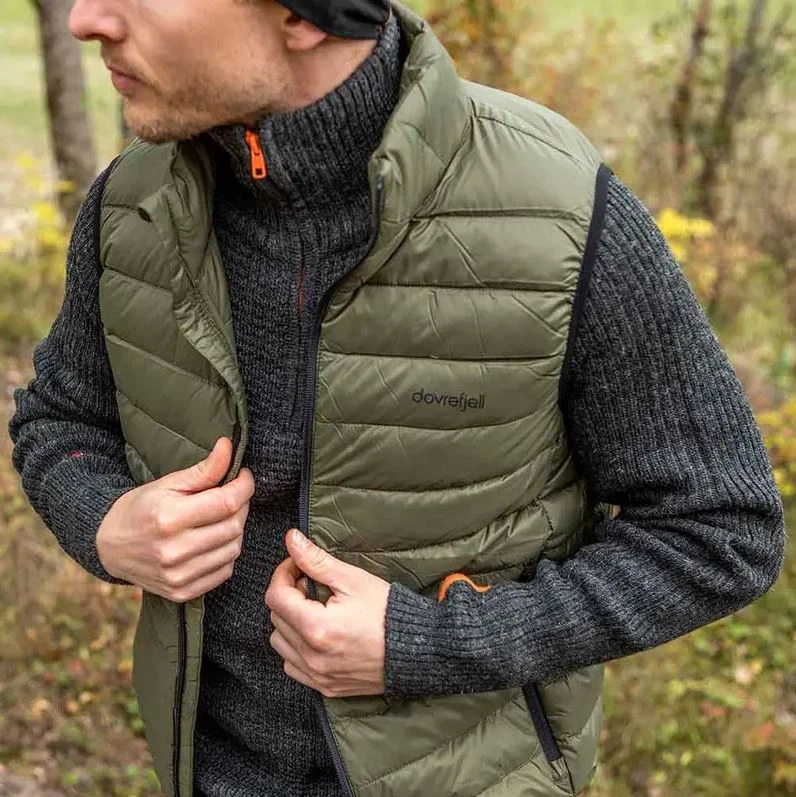 Dovrefjell Kevyt Untuvaliivi Miehet, Grape Leaf - Image 6