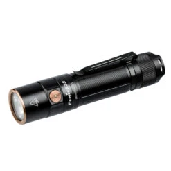 Fenix E35 V3.0 Ladattava Taskulamppu